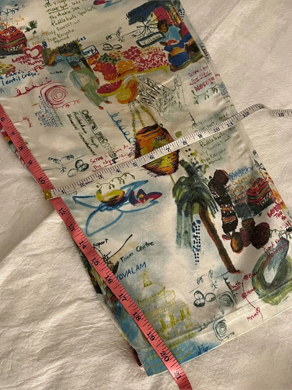 Chicos XL 3 Crop India Graphic Artsy Print Pants Travel Cruise Wearable Art - Picture 12 of 15